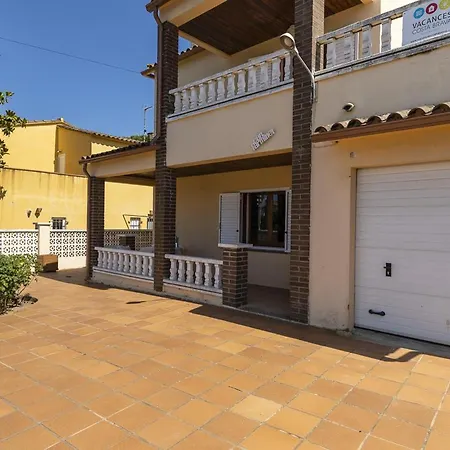 Casa Familiar Con Piscina Privada, Aire Acondicionado Y Cerca De La Playa - Es-325-33 * Torroella De Montgri