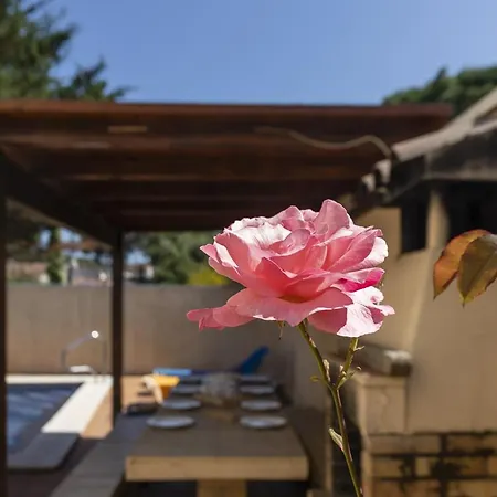 Casa Familiar Con Piscina Privada, Aire Acondicionado Y Cerca De La Playa - Es-325-33 Holiday home Torroella De Montgri