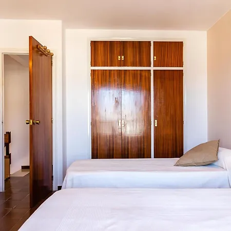 Casa Familiar Con Piscina Privada, Aire Acondicionado Y Cerca De La Playa - Es-325-33 Torroella De Montgri